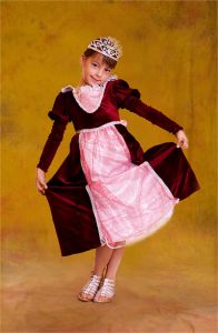 Карнавальный костюм королевы